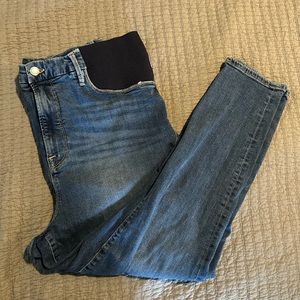 Good American Maternity jeans